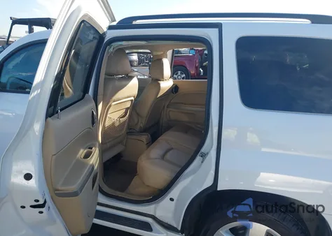 2010 Chevrolet Hhr Lt from USA, damaged, VIN 3GNBABDB8AS620609